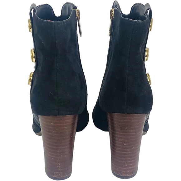Tommy Hilfiger Black Faux Suede Gold Buttons Ankle Boots Size 9.5. - Picture 6 of 9